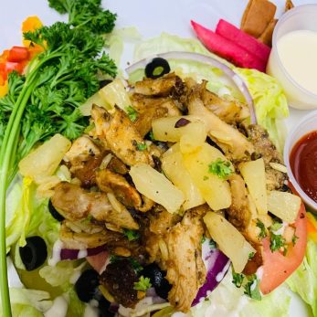 Salad with pineapple chicken